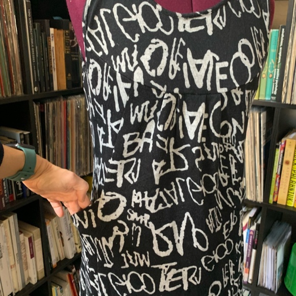 Sleeveless tunic dress - Picture 5 of 6